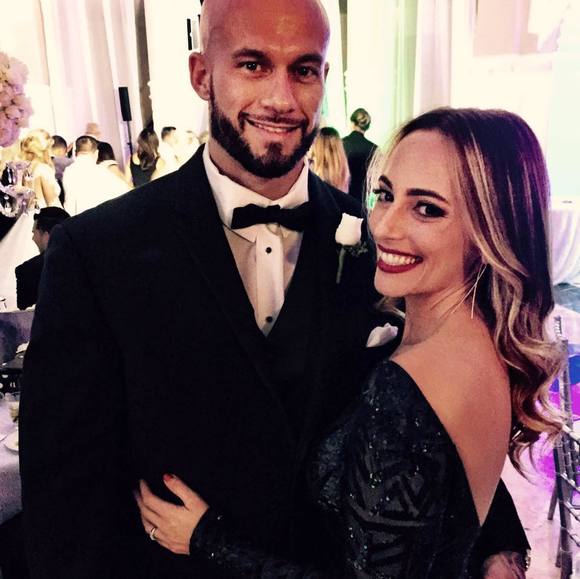 Meet your Posher, Daniella - Picture 1 of 1